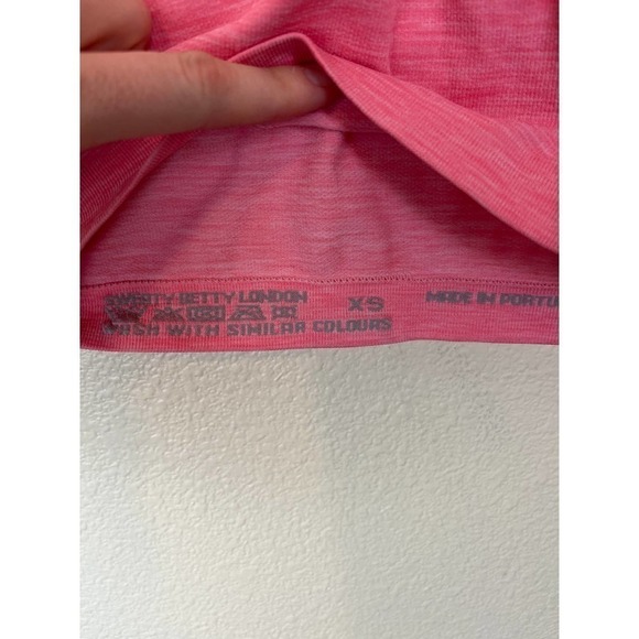 Sweaty Betty Athlete Seamless Workout Vest Calypso Pink - Picture 8 of 9